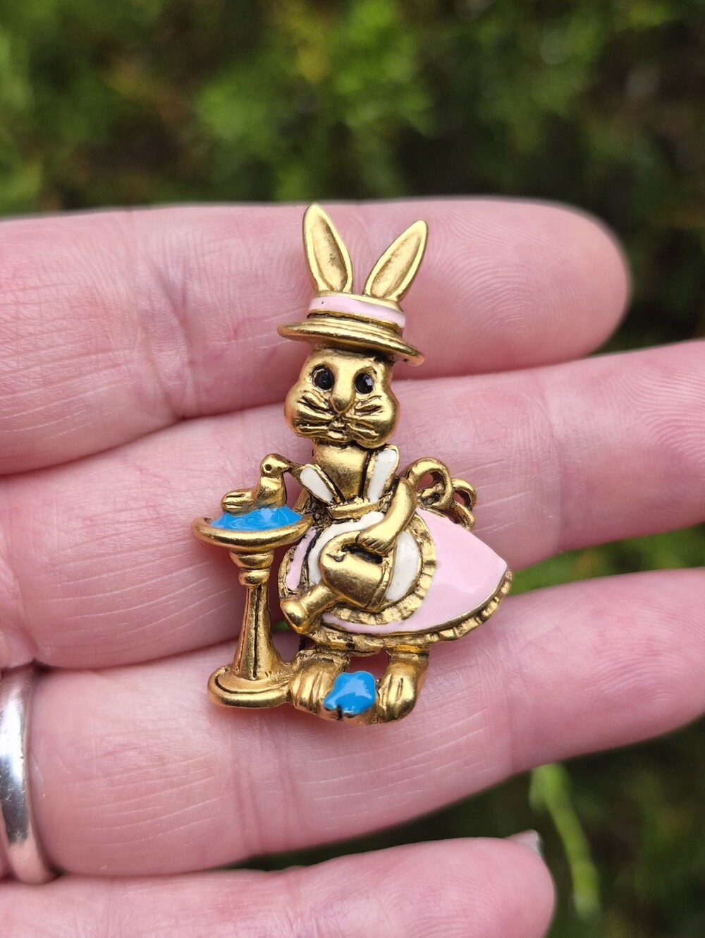 Danecraft Vintage Bunny Rabbit With Watering Can Bird Bath Enamel Brooch 1.75"